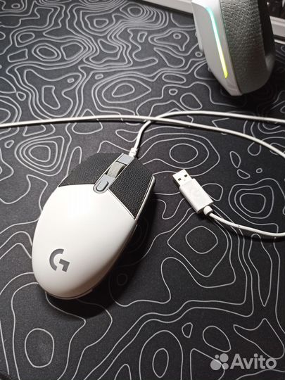 Игровая мышь Logitech g102 white (с грипсами)