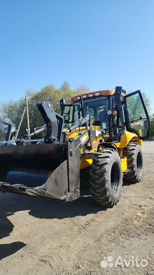 Экскаватор погрузчик
