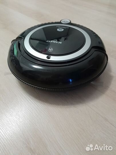 Робот пылесос Scarlett SC-VC80R10
