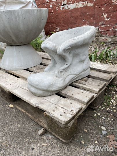 Уличные вазоны из бетона