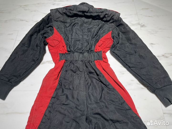 Комбинезон для автоспорта и картинга 130р