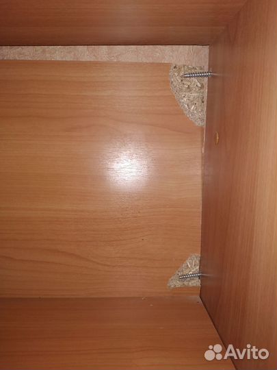 Компьютерный стол угловой