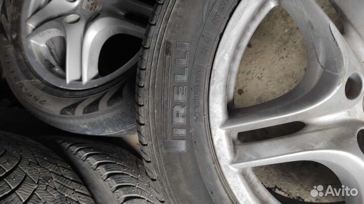 Pirelli Carrier 255/55 R18 110
