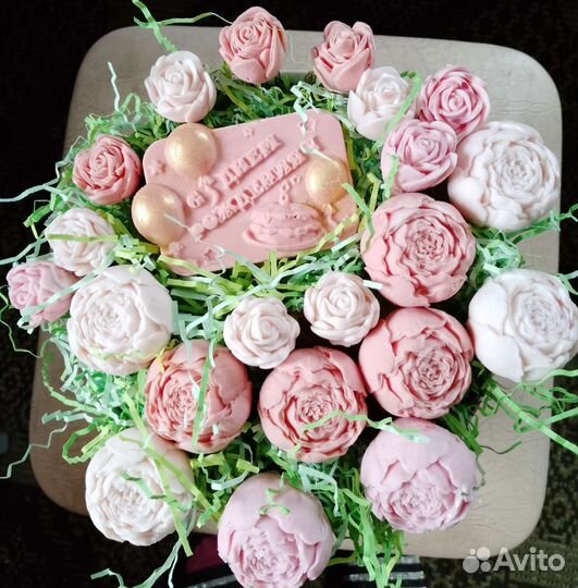 Ирисы и не только из шоколада ручной работы