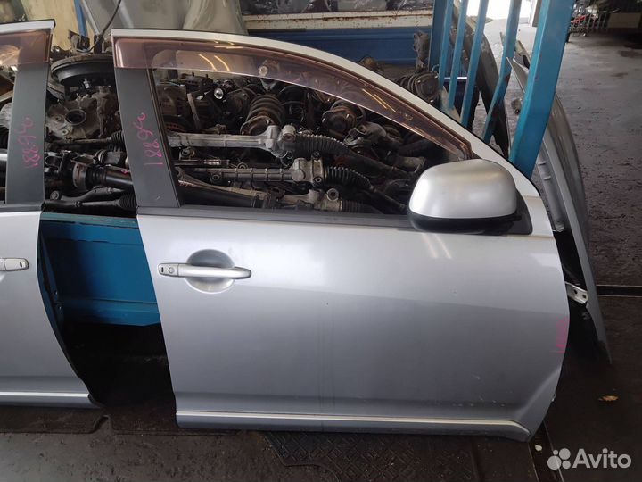 Дверь передняя правая Mitsubishi Outlander XL