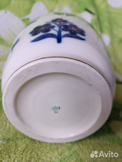 Ваза фарфор лфз