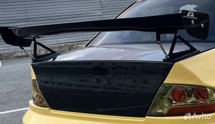 Карбоновый багажник seibon lancer evo 7-9