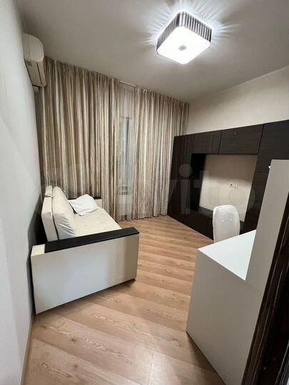 3-к. квартира, 78 м², 2/5 эт.