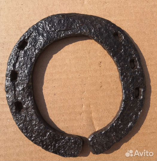 Подковы разные