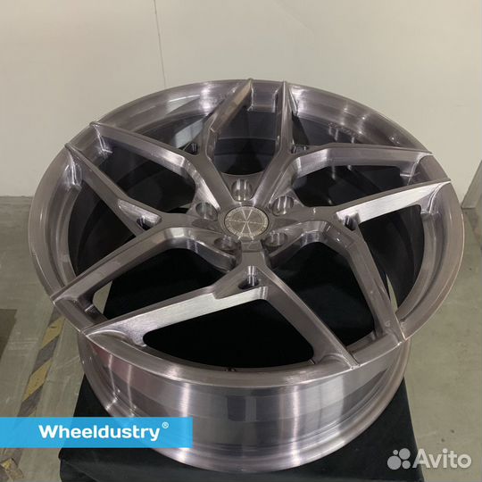 Кованые диски R20 Brixton Volkswagen Tiguan