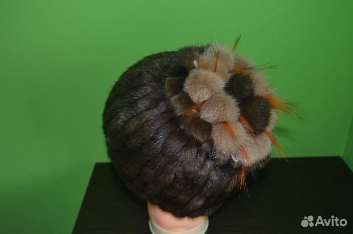 Меховая шапка