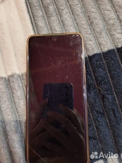 Телефон Текно камон 19 про