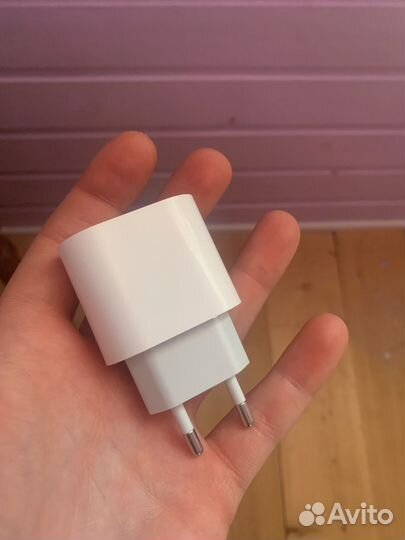 Блок зарядки iPhone 20w