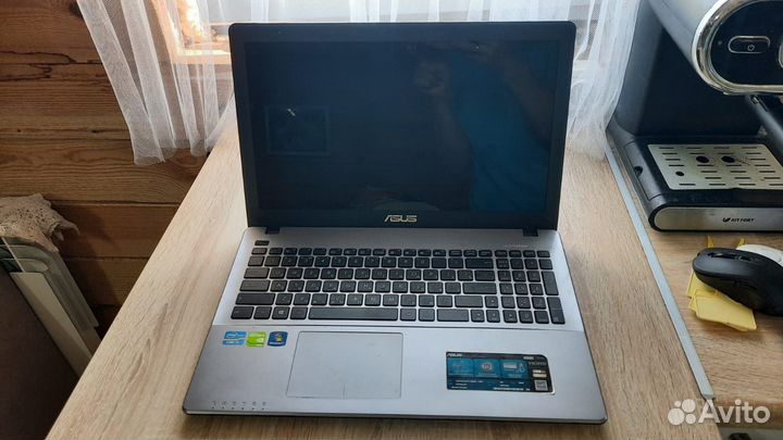 Ноутбук asus