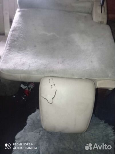 Сиденья третий ряд Cadillac escalade 3 поколения