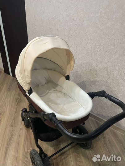 Коляска 3 в 1 Tutis zippy