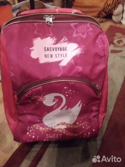Чемодан детский для девочки