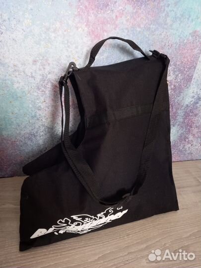 Коньки фигурные и сумка