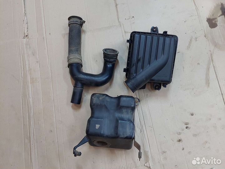 Корпус воздушного фильтра Chevrolet Lanos