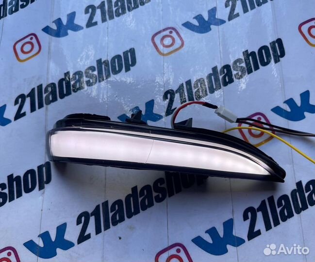 Повторители лексус Лада Веста