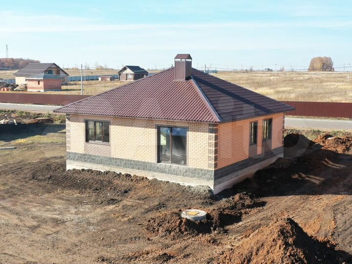 Дом 111 м² на участке 6 сот.