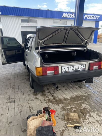 Кузов ваз 21099