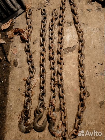 Цепь и серьга