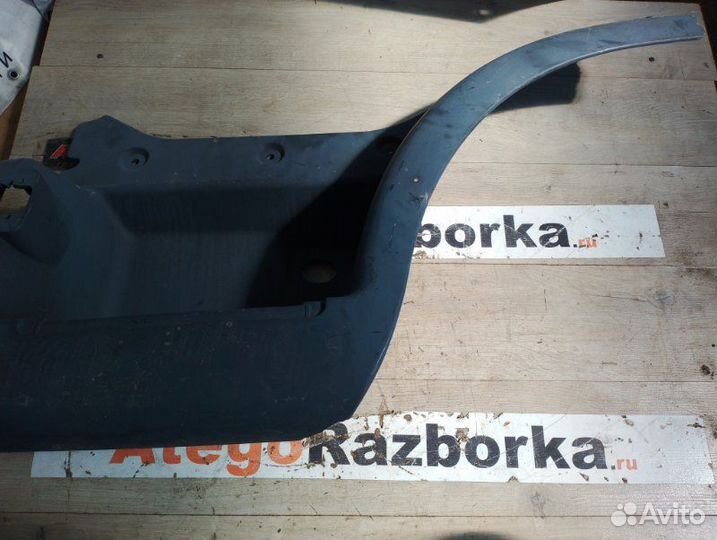 Подножка передняя левая Man Tgl