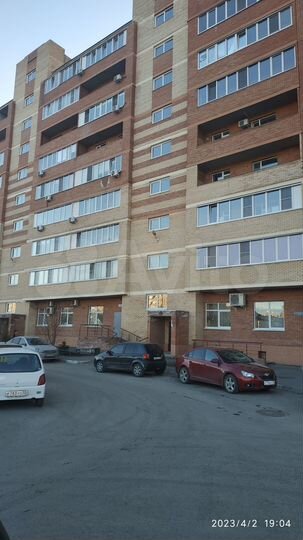 2-к. квартира, 40 м², 2/10 эт.