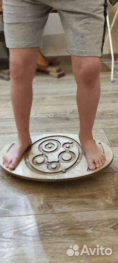 Балансировочная доска с лабиринтом