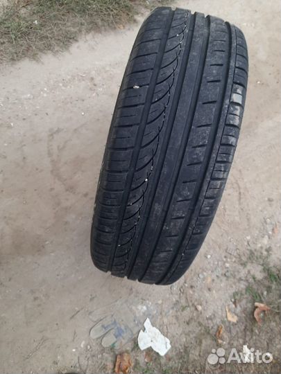 Sunfull Mont-Pro HP881 225/55 R19 99V