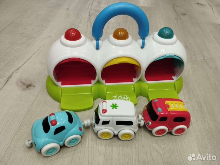 Гараж с машинками ELC