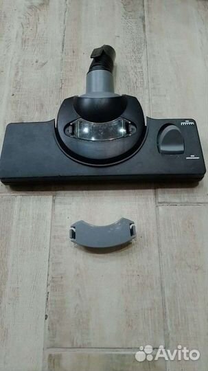 Bosch BWD41720 Пылесос AquaWash