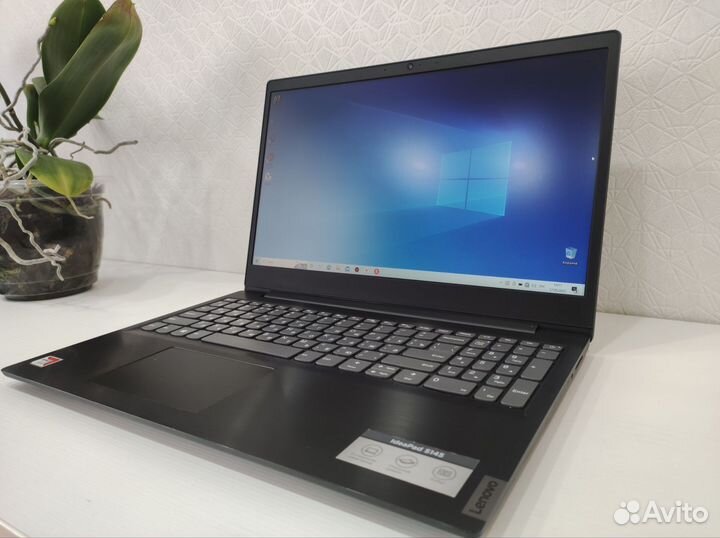 Современный Lenovo/FullHD/SSD