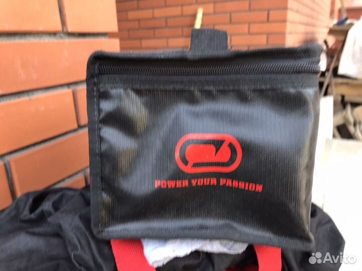 Сумка для аккумуляторов Venom