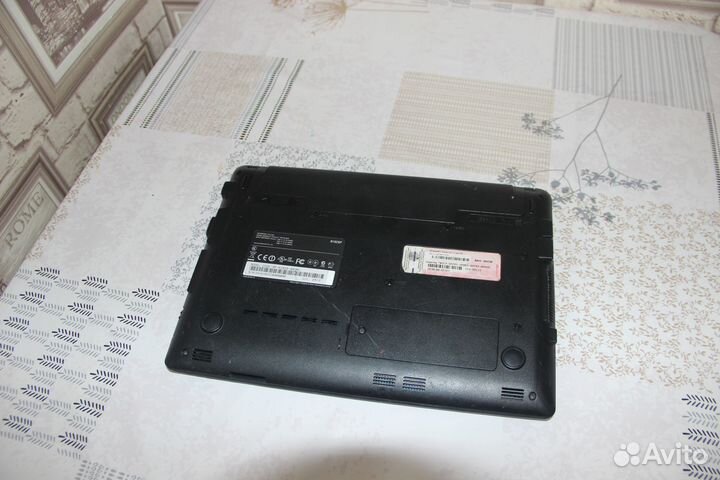Нетбук Samsung N102 SP