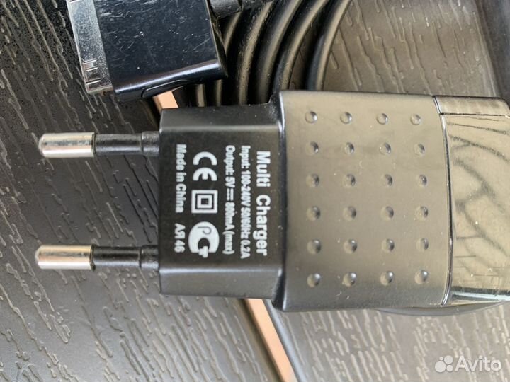 Два кабеля Apple 30-pin