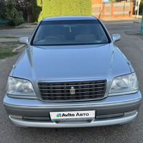 Toyota Crown 2.5 AT, 2000, 282 550 км, с пробегом, цена 950 000 руб.