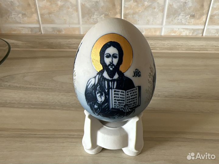 Винтажное пасхальное яйцо
