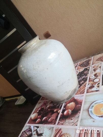 Кувшин большой старинный