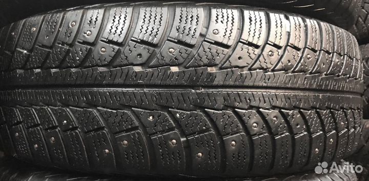 Gislaved Nord Frost 5 215/70 R16