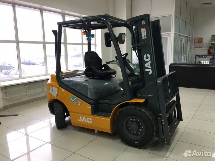 Вилочный погрузчик JAC CPCD25, 2023