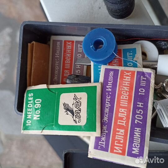 Швейная машина Чайка 134А