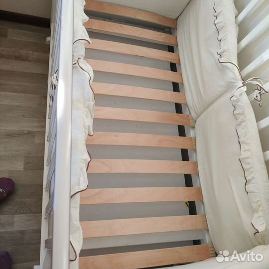 Детская кроватка Можга с маятником+матрас +ящик