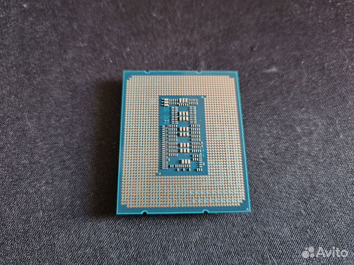 Intel Core i7 13700KF