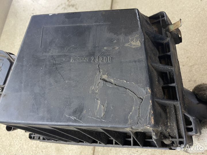 Корпус воздушного фильтра Nissan Primera P11