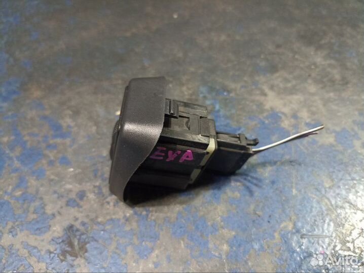 Кнопка света фар Ford Explorer 4 U251