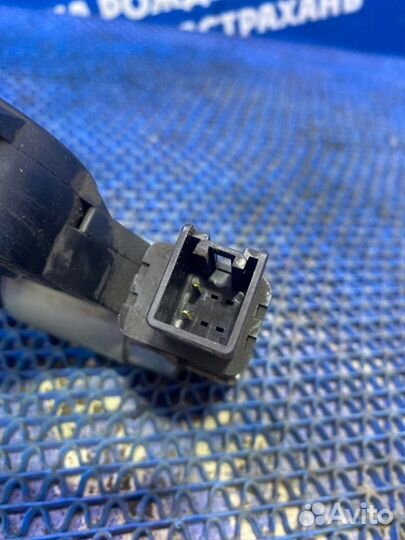 Моторчик стеклоподъемника Mazda 6 Gg лифтбэк 2006