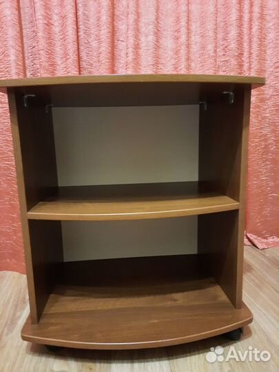 Тумба под телевизор