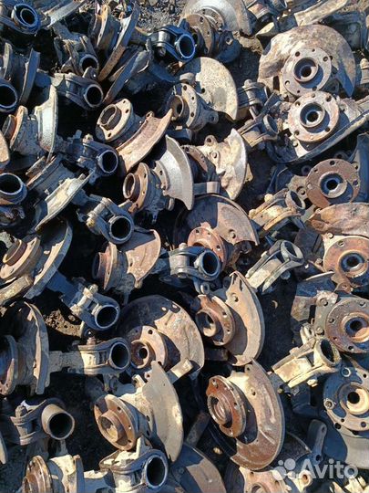 Поворотный кулак ваз 2109